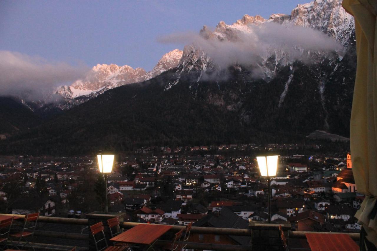 Hôtel Berggasthof Karntner Alm à Mittenwald Extérieur photo