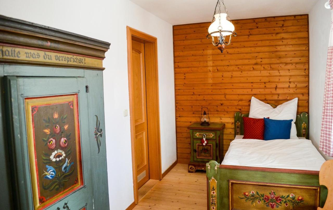 Hôtel Berggasthof Karntner Alm à Mittenwald Extérieur photo